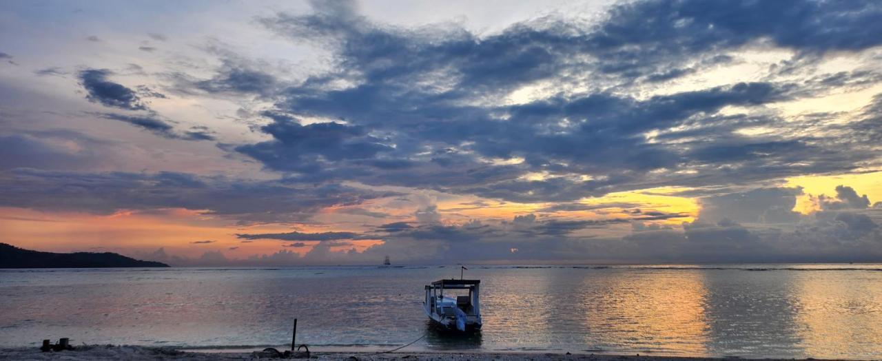 Purple Beach - Maithelia - กิลิไอร์ ภายนอก รูปภาพ