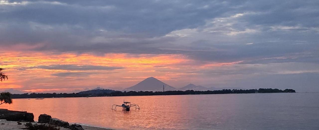 Purple Beach - Maithelia - กิลิไอร์ ภายนอก รูปภาพ