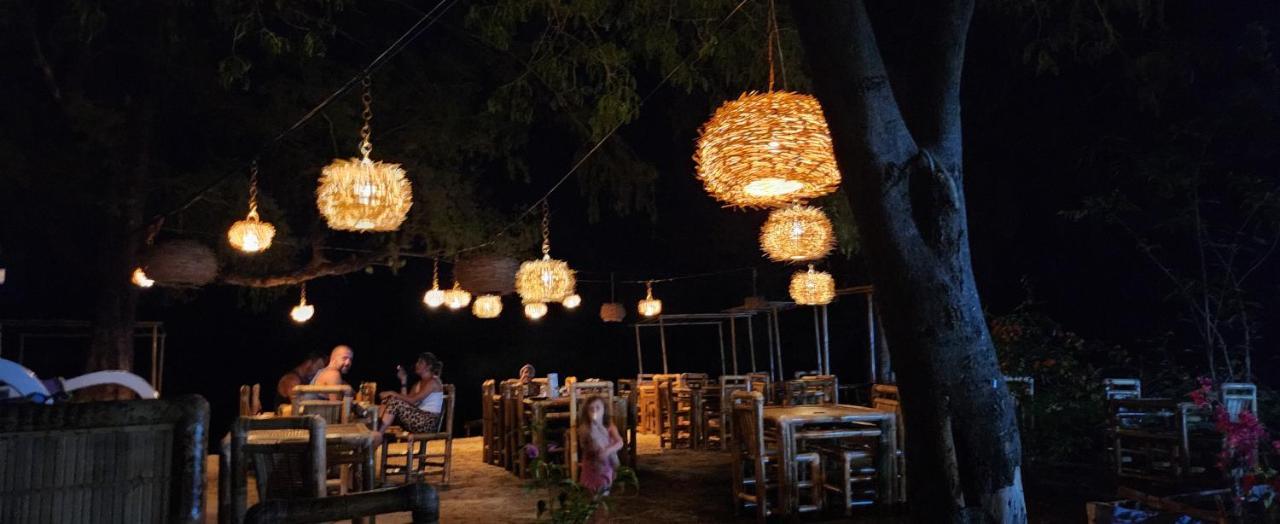 Purple Beach - Maithelia - กิลิไอร์ ภายนอก รูปภาพ