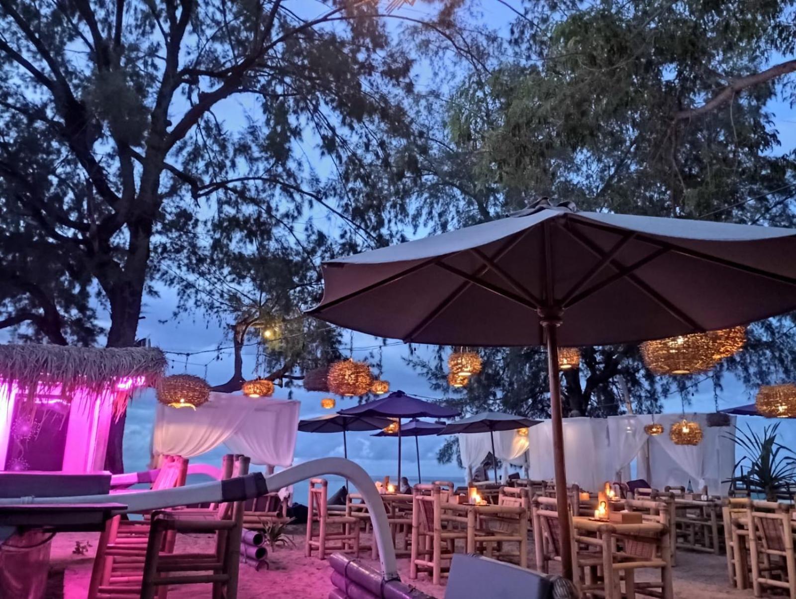Purple Beach - Maithelia - กิลิไอร์ ภายนอก รูปภาพ
